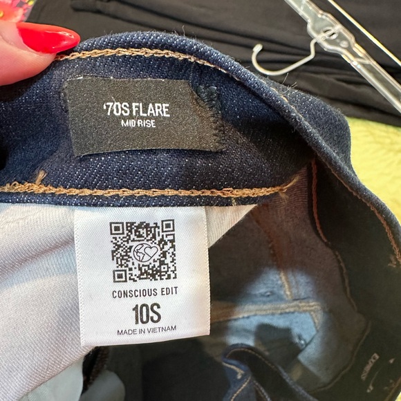 Express 70s flare dark denim jeans - size 10 short - Picture 3 of 3